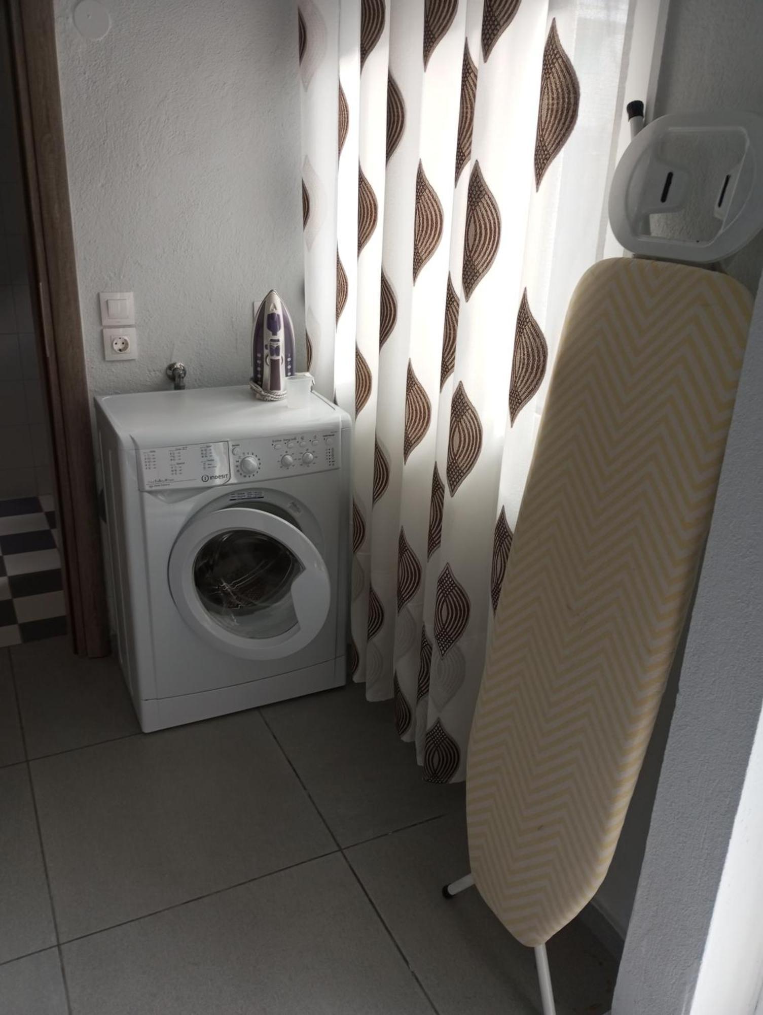 Stefanie'S Rooms 2 Аспровалта Екстериор снимка